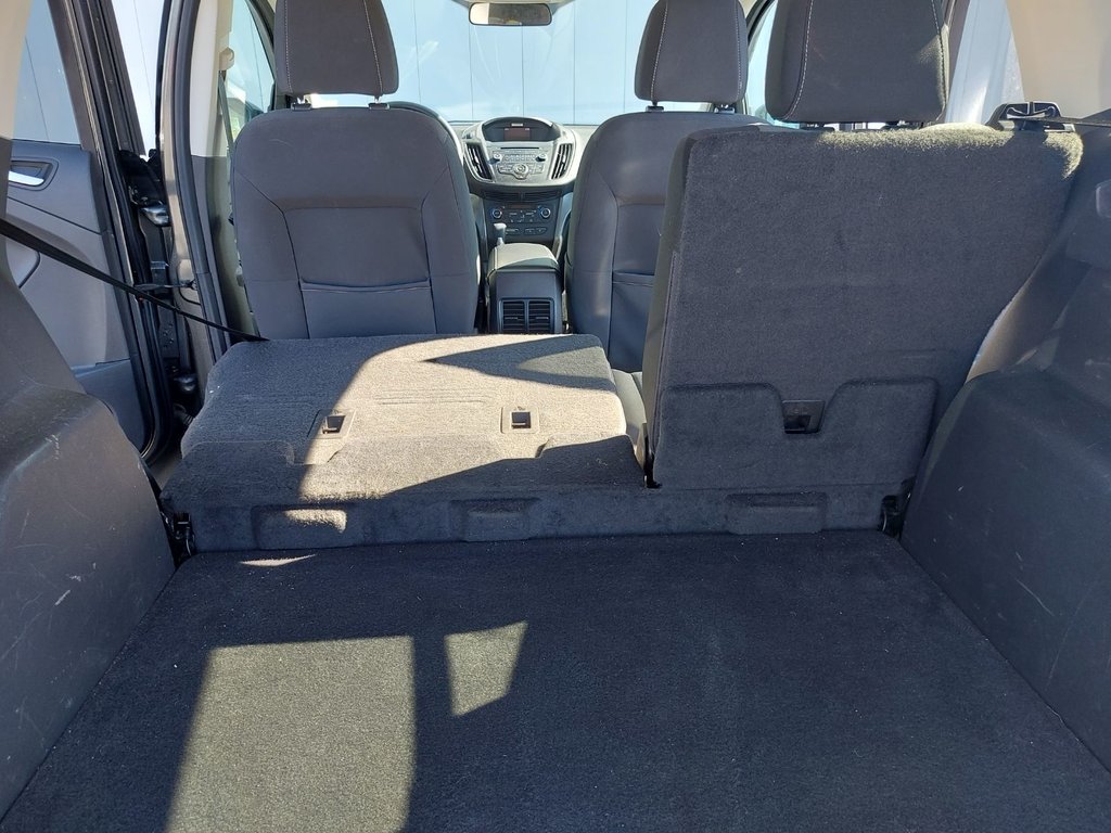 2017 Ford Escape in Antigonish, Nova Scotia - 71 - w1024h768px