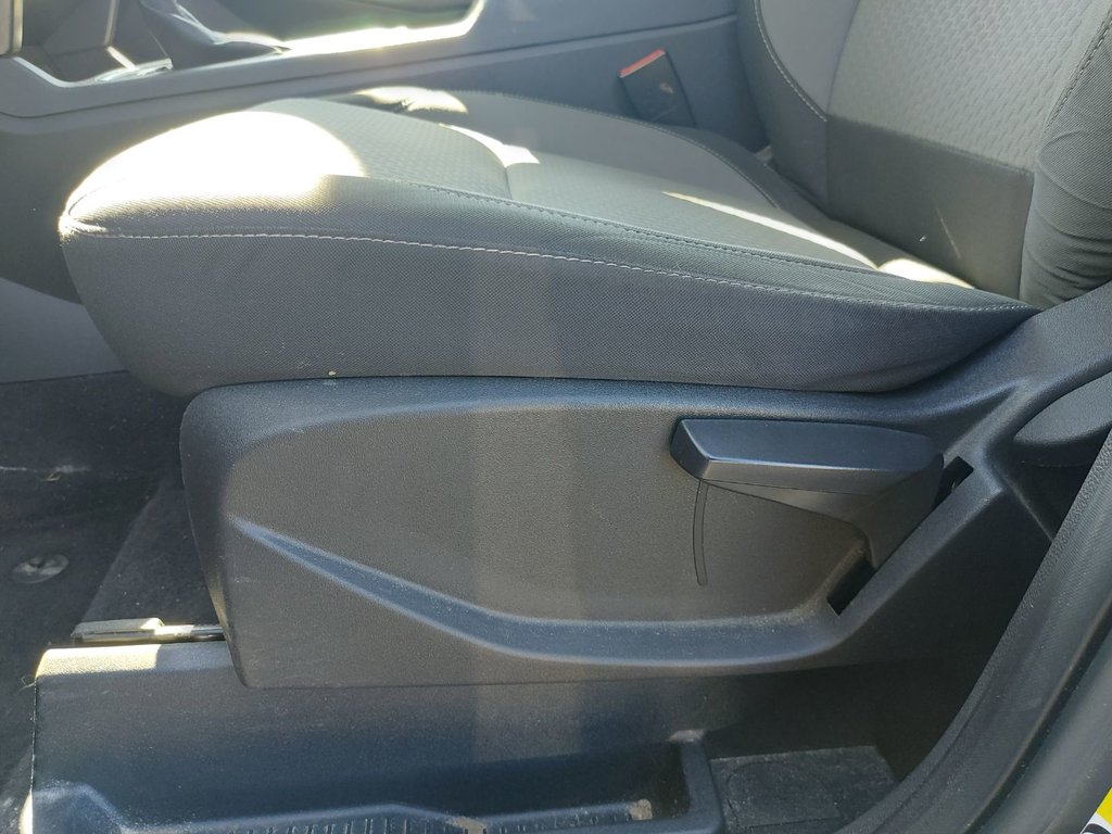 2017 Ford Escape in Antigonish, Nova Scotia - 33 - w1024h768px