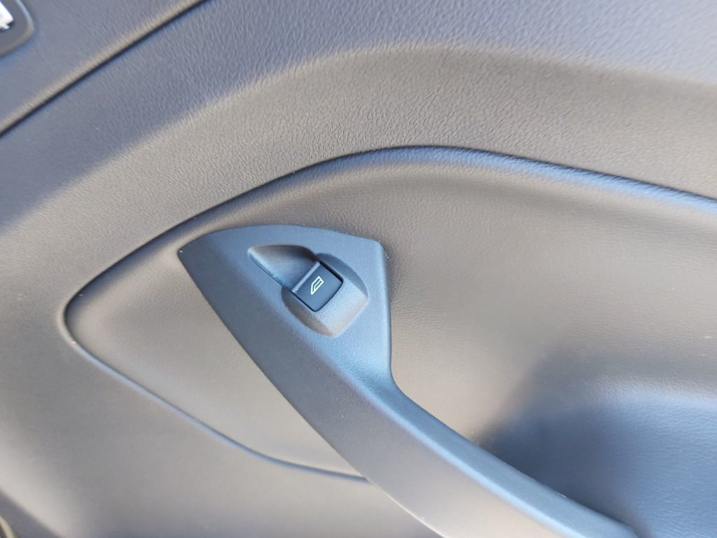 2017 Ford Escape in Antigonish, Nova Scotia - 44 - w1024h768px