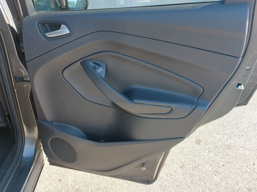 2017 Ford Escape in Antigonish, Nova Scotia - 45 - w1024h768px