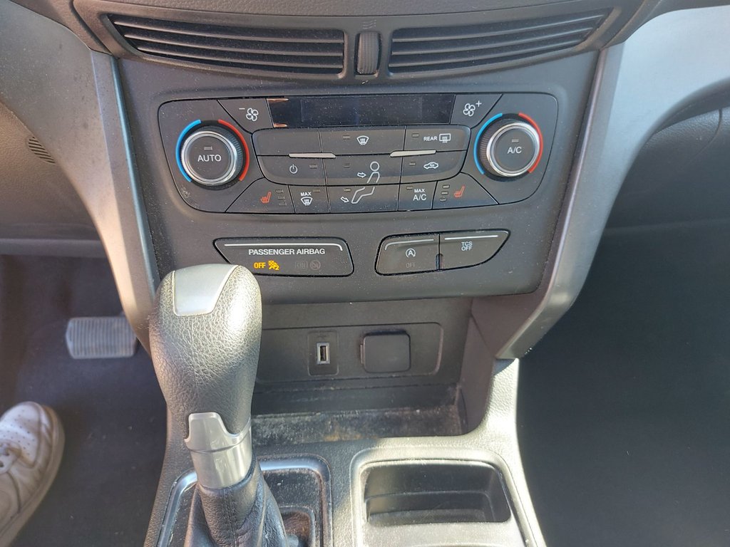 2017 Ford Escape in Antigonish, Nova Scotia - 19 - w1024h768px