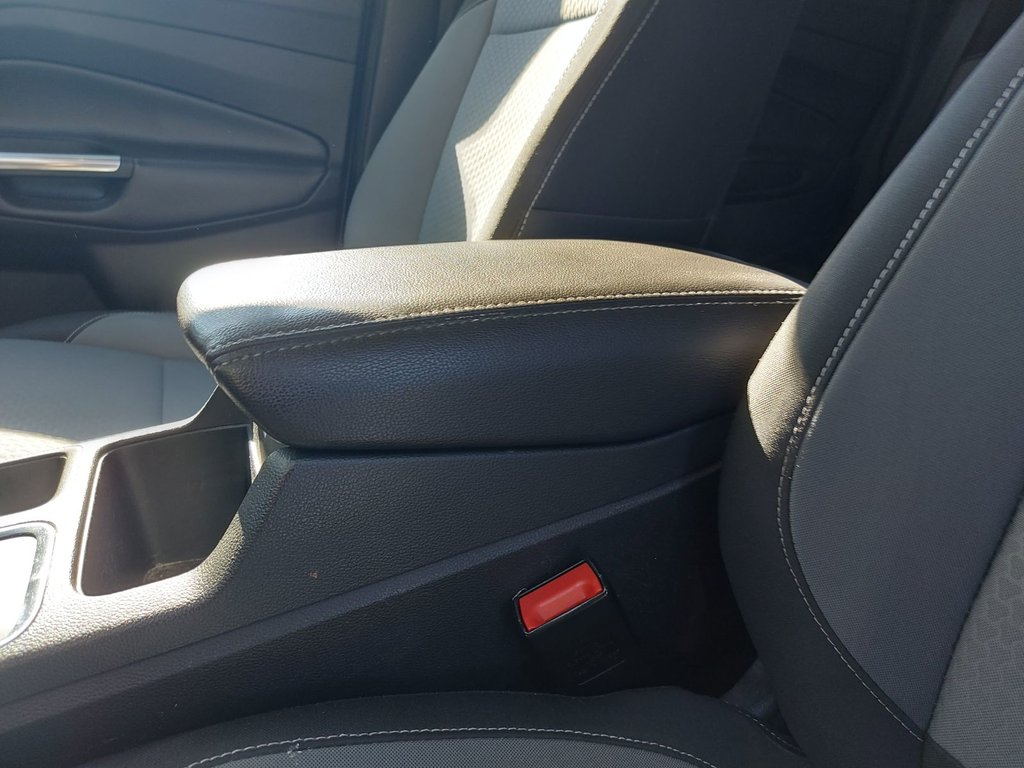 2017 Ford Escape in Antigonish, Nova Scotia - 26 - w1024h768px