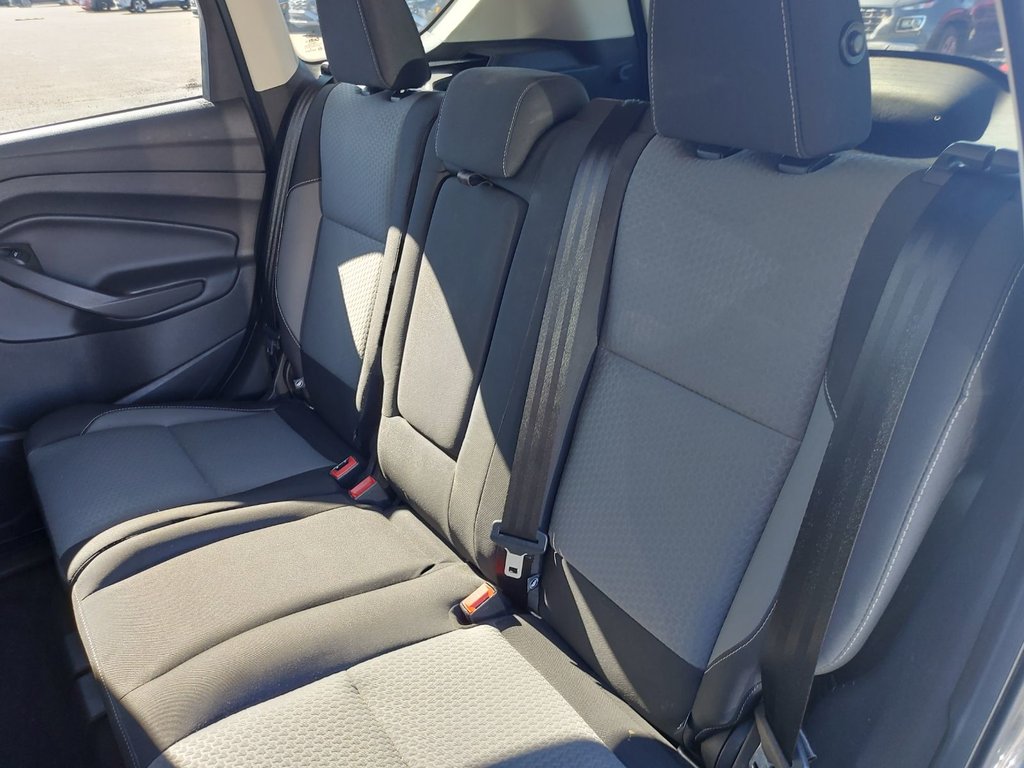 2017 Ford Escape in Antigonish, Nova Scotia - 36 - w1024h768px