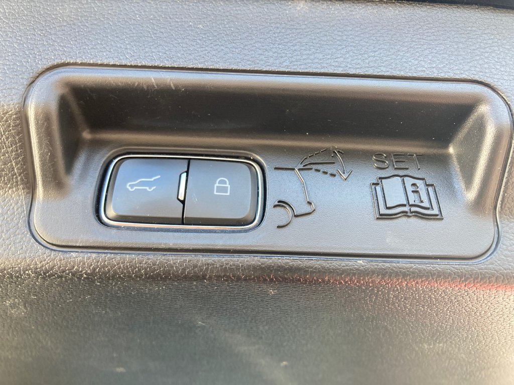 2021 Ford Explorer in Antigonish, Nova Scotia - 47 - w1024h768px