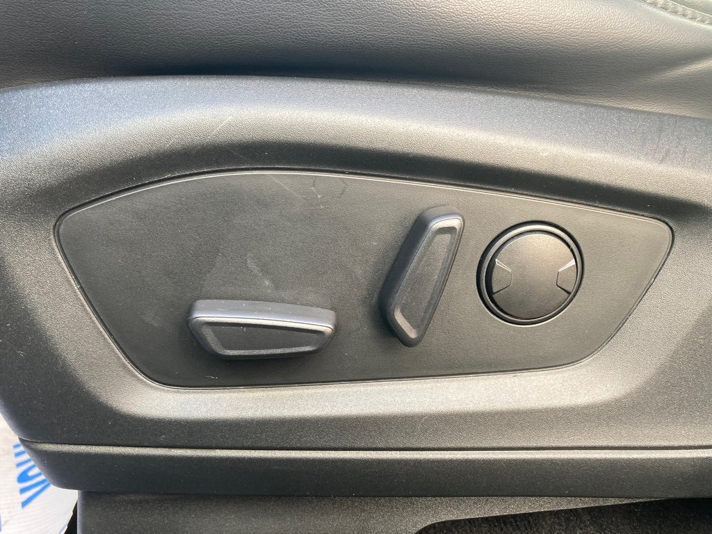 2021 Ford Explorer in Antigonish, Nova Scotia - 14 - w1024h768px