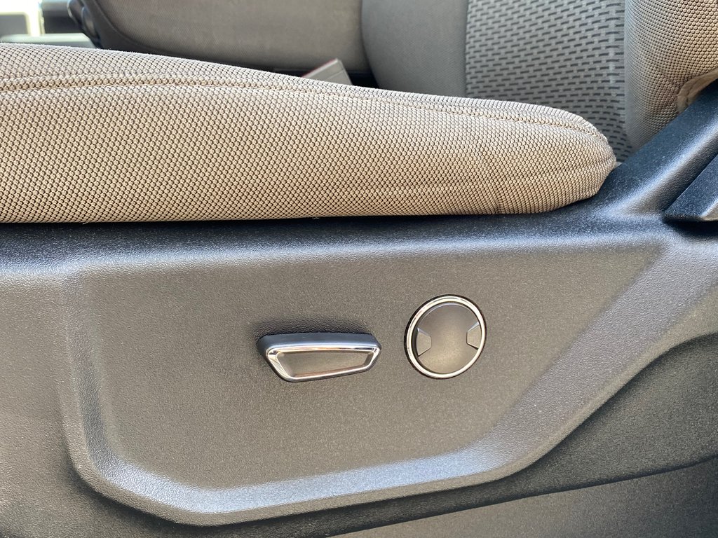 2018 Ford F-150 in Antigonish, Nova Scotia - 12 - w1024h768px