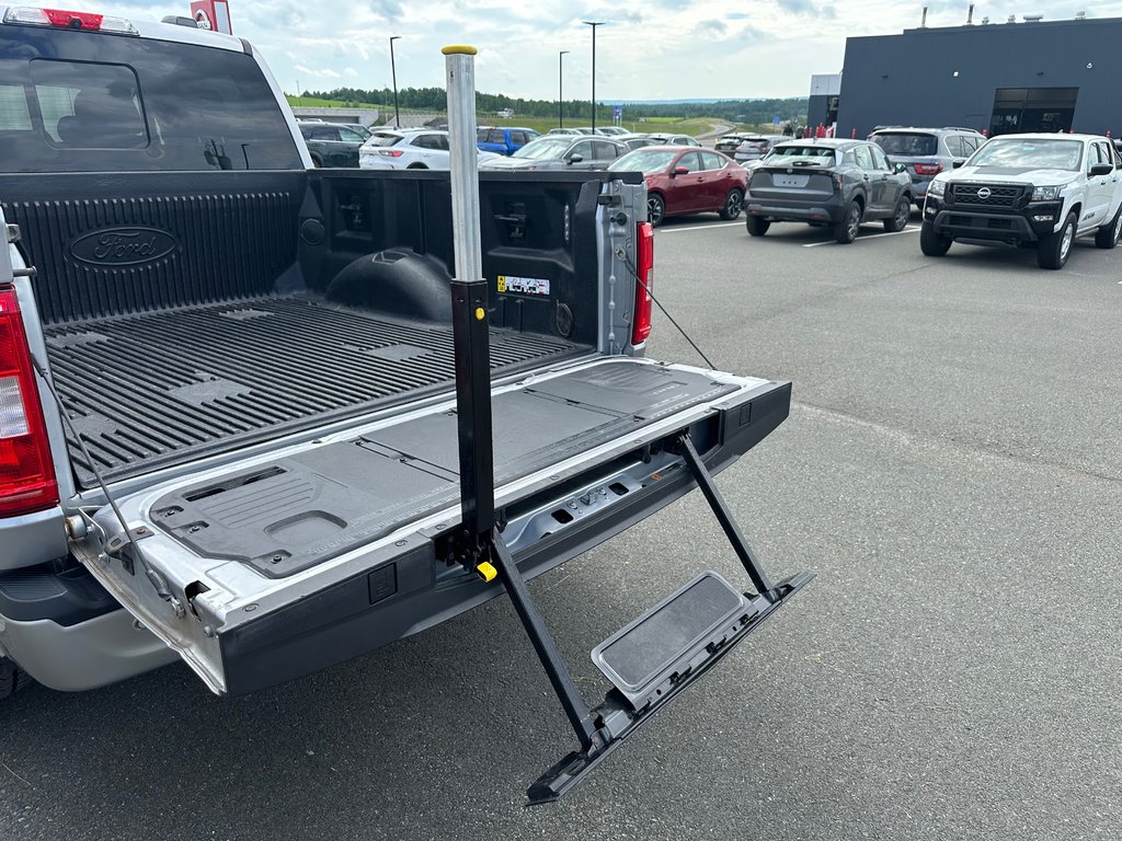 Ford F-150 XLT | Cam | USB | Cruise | Hill Start Assist 2021 à Saint John, Nouveau-Brunswick - 46 - w1024h768px