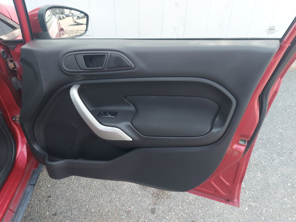2012 Ford FIESTA SE SE | Bluetooth | USB | XM Radio | CD | Aux in Saint John, New Brunswick - 50 - w1024h768px