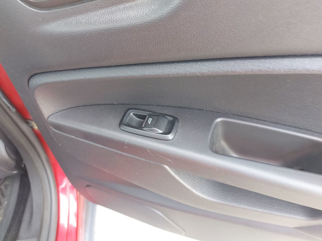 2012 Ford FIESTA SE SE | Bluetooth | USB | XM Radio | CD | Aux in Saint John, New Brunswick - 43 - w1024h768px