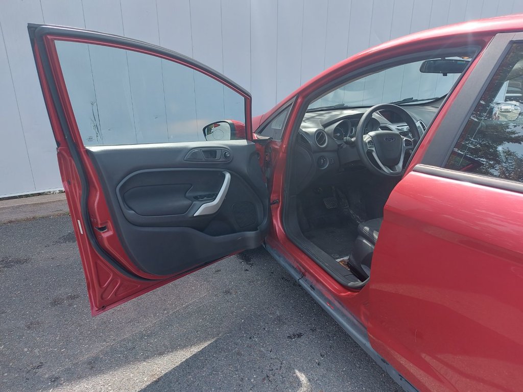 2012 Ford FIESTA SE SE | Bluetooth | USB | XM Radio | CD | Aux in Saint John, New Brunswick - 27 - w1024h768px