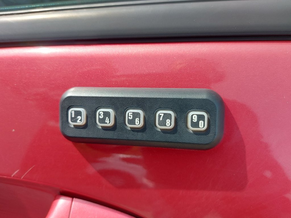 2012 Ford FIESTA SE SE | Bluetooth | USB | XM Radio | CD | Aux in Saint John, New Brunswick - 62 - w1024h768px