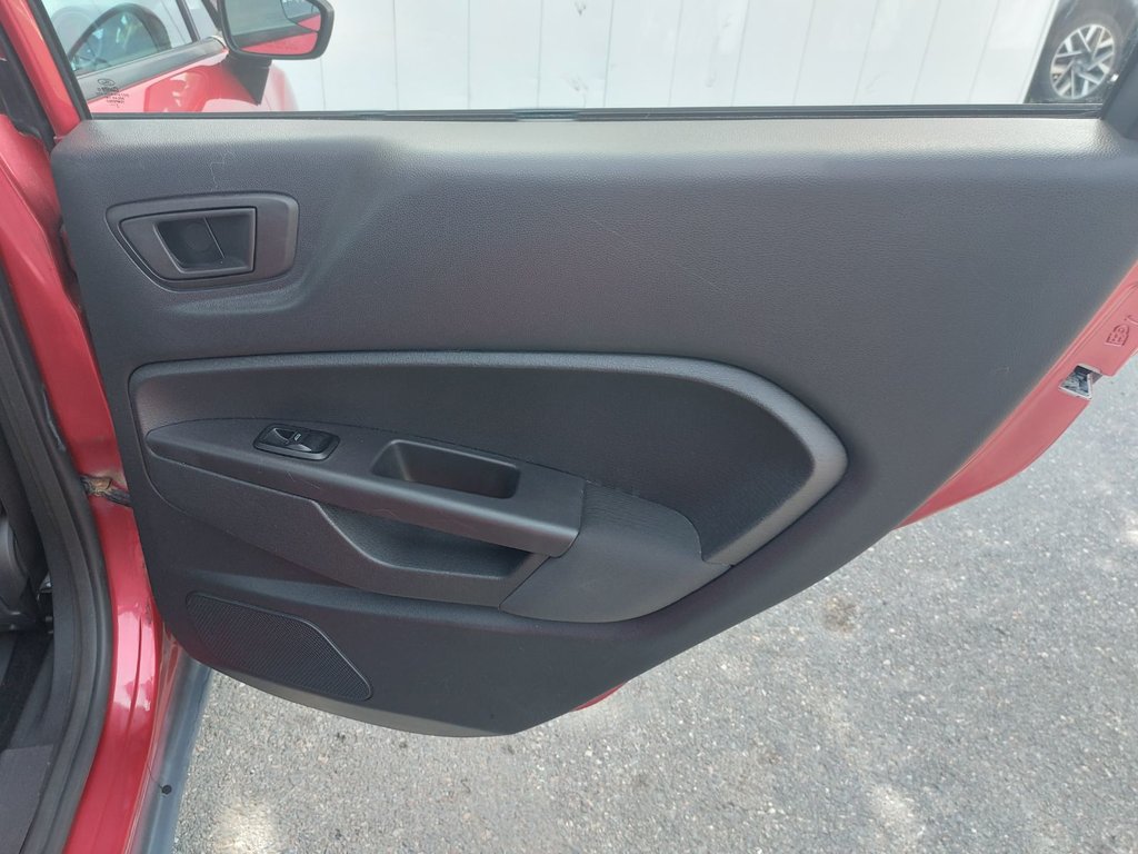 2012 Ford FIESTA SE SE | Bluetooth | USB | XM Radio | CD | Aux in Saint John, New Brunswick - 44 - w1024h768px