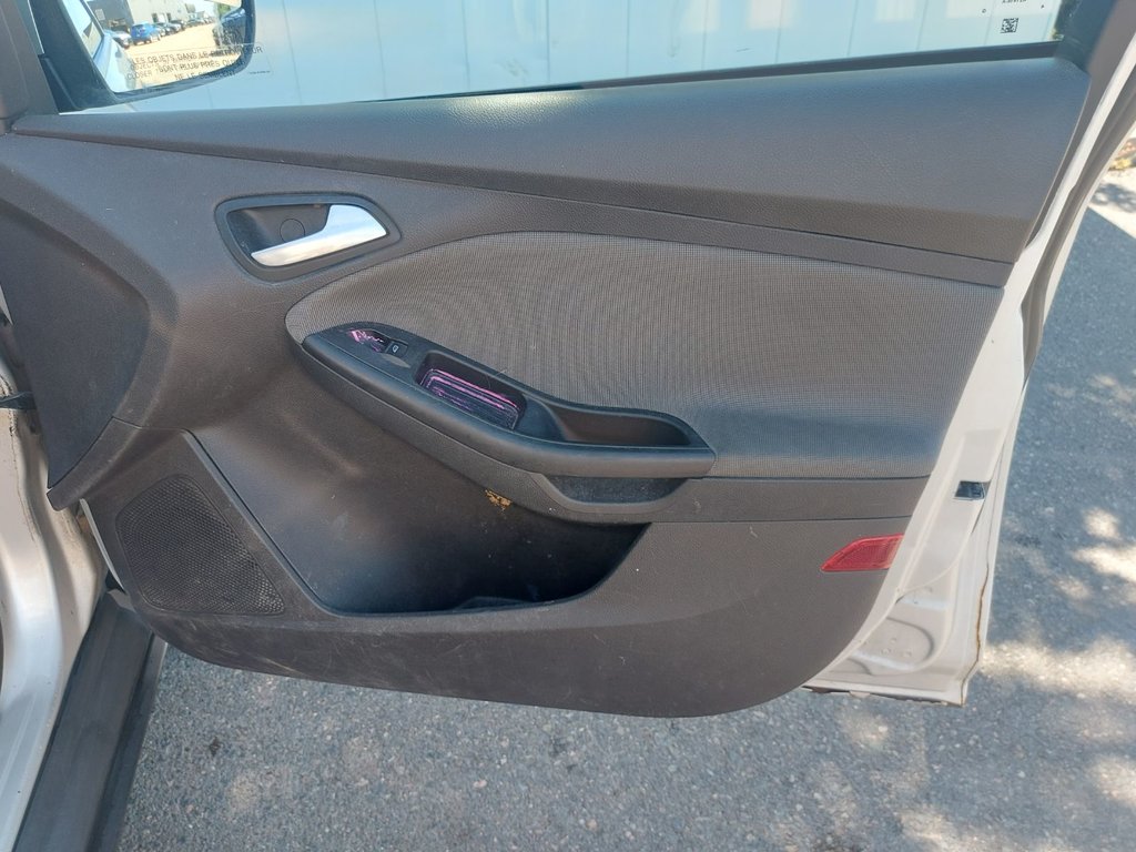 2014 Ford FOCUS SE C SE | Cruise | Aux | Tilt | AutoHeadlights in Saint John, New Brunswick - 52 - w1024h768px
