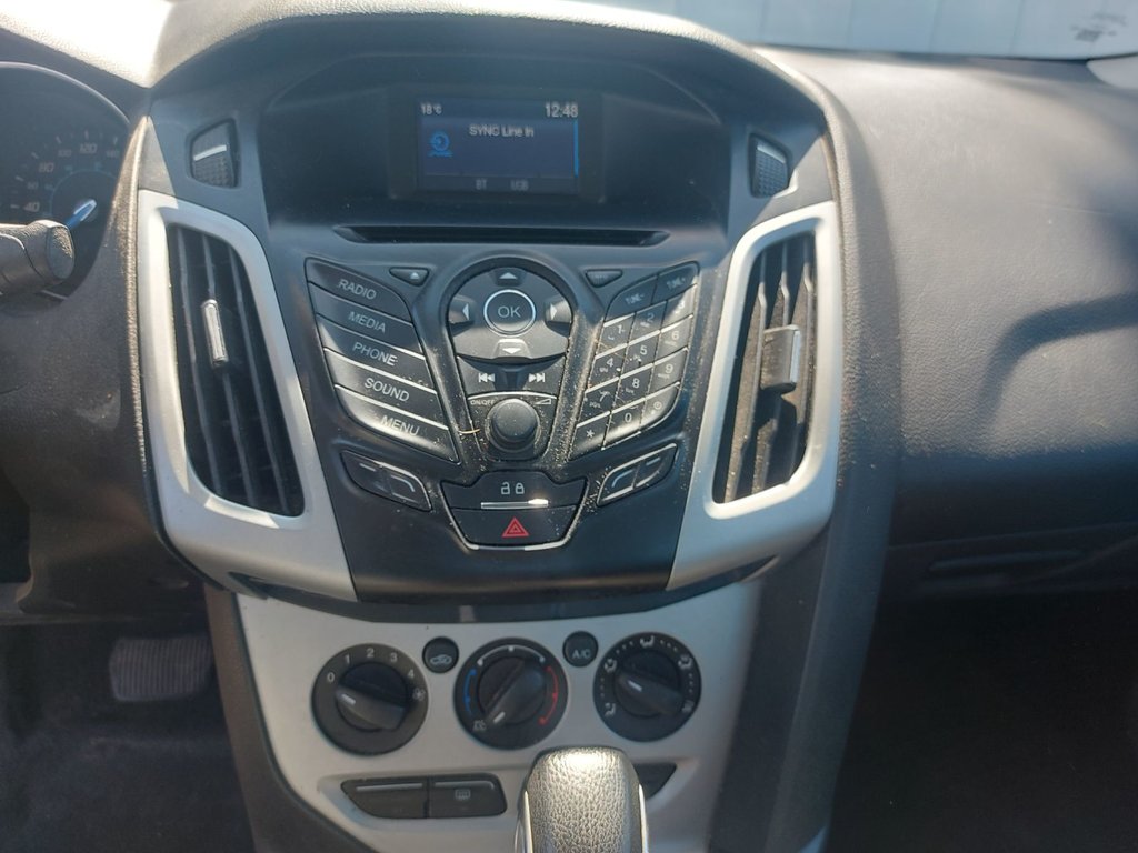 2014 Ford FOCUS SE C SE | Cruise | Aux | Tilt | AutoHeadlights in Saint John, New Brunswick - 18 - w1024h768px