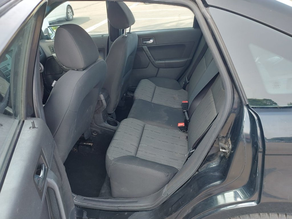 2009 Ford Focus SE | XM Radio | Alloys | Pwr Windows in Saint John, New Brunswick - 36 - w1024h768px