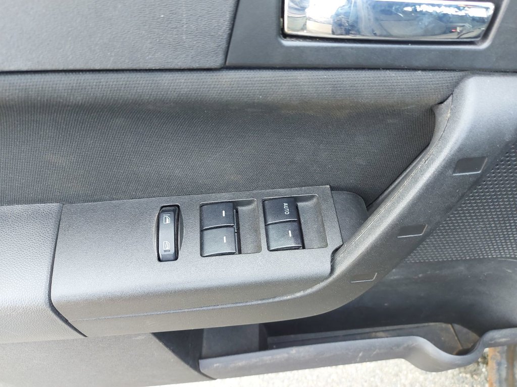 2009 Ford Focus SE | XM Radio | Alloys | Pwr Windows in Saint John, New Brunswick - 29 - w1024h768px