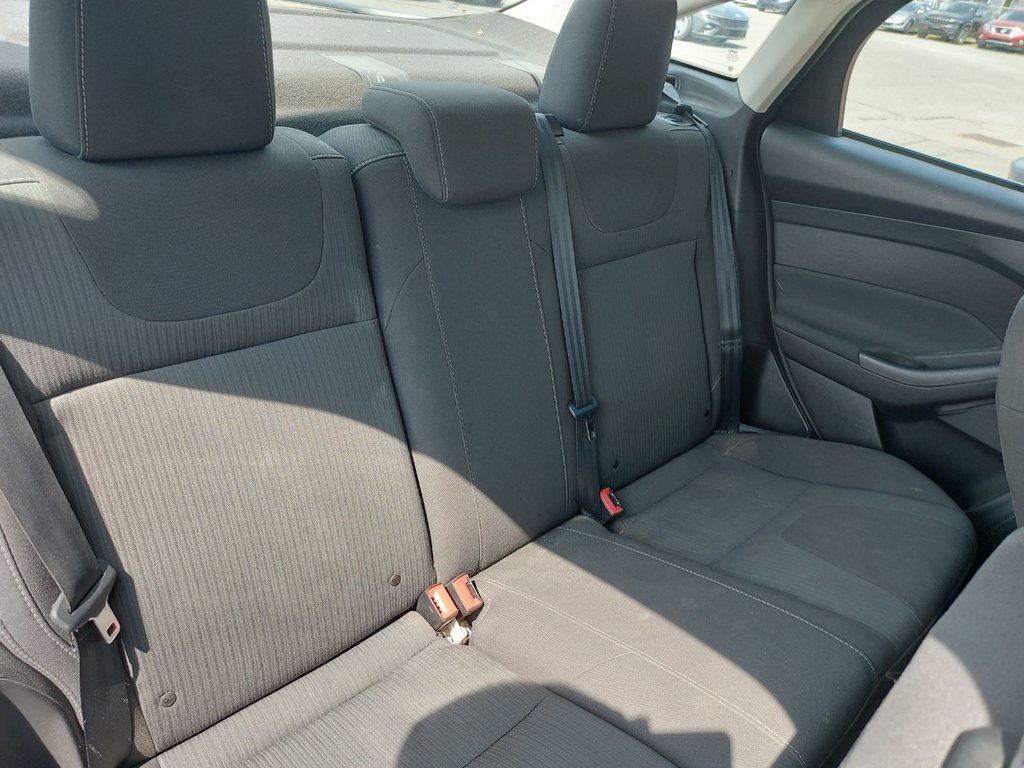 2012 Ford Focus Titanium | HtdSeats | Keyless | USB | XM Radio in Saint John, New Brunswick - 44 - w1024h768px