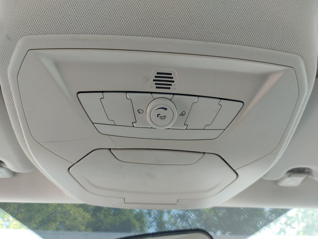 2012 Ford Focus Titanium | HtdSeats | Keyless | USB | XM Radio in Saint John, New Brunswick - 26 - w1024h768px