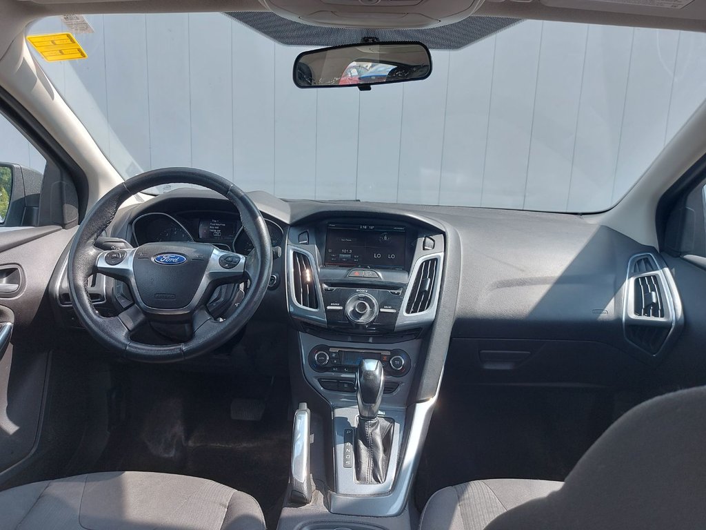 2012 Ford Focus Titanium | HtdSeats | Keyless | USB | XM Radio in Saint John, New Brunswick - 56 - w1024h768px