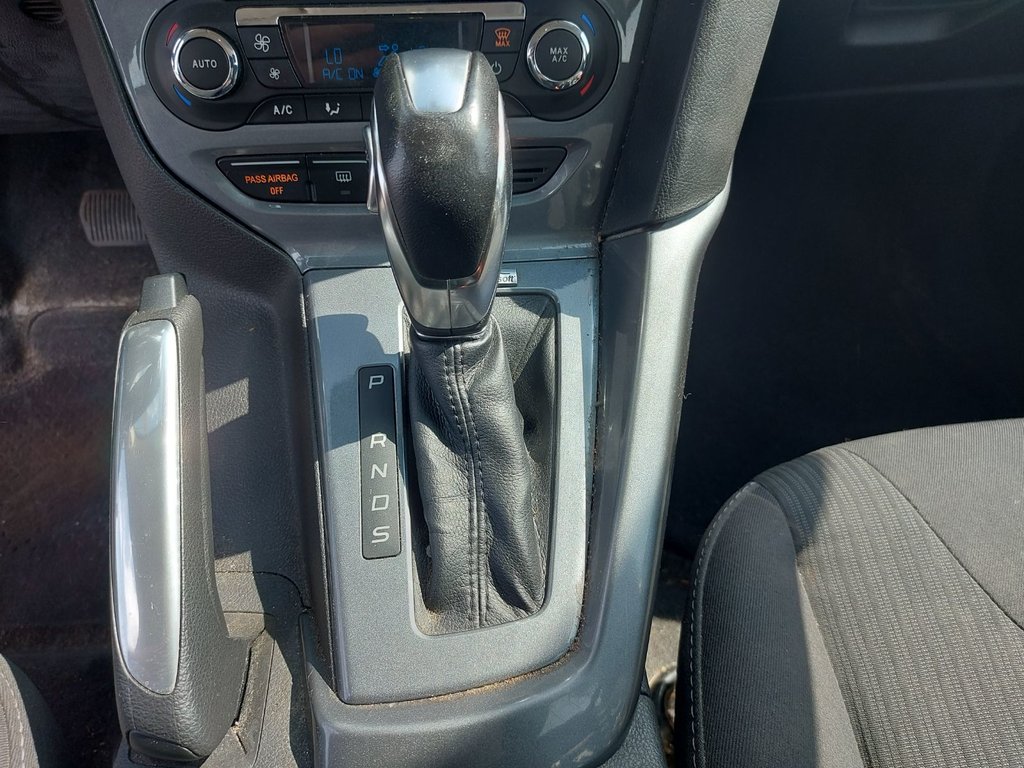 2012 Ford Focus Titanium | HtdSeats | Keyless | USB | XM Radio in Saint John, New Brunswick - 24 - w1024h768px