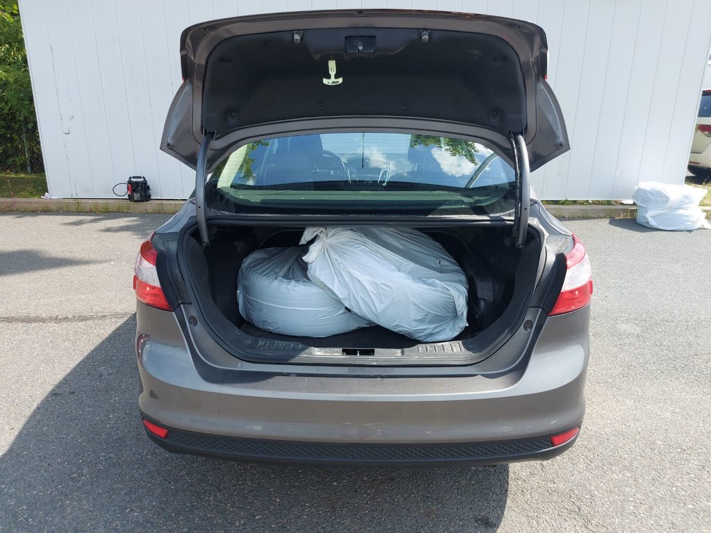 2012 Ford Focus Titanium | HtdSeats | Keyless | USB | XM Radio in Saint John, New Brunswick - 58 - w1024h768px