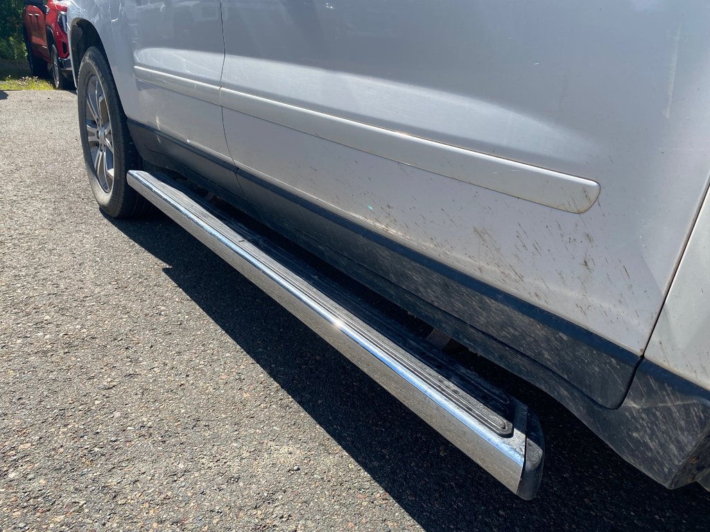 2016 GMC Acadia in Antigonish, Nova Scotia - 46 - w1024h768px