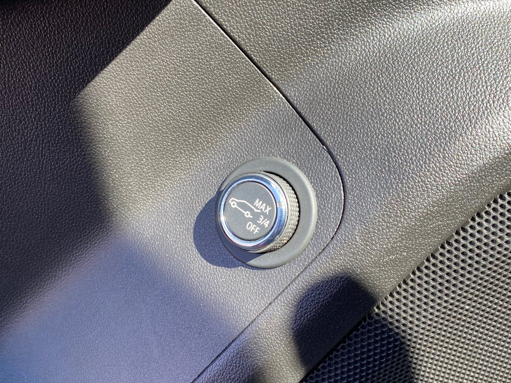 2020 GMC Acadia in Antigonish, Nova Scotia - 15 - w1024h768px