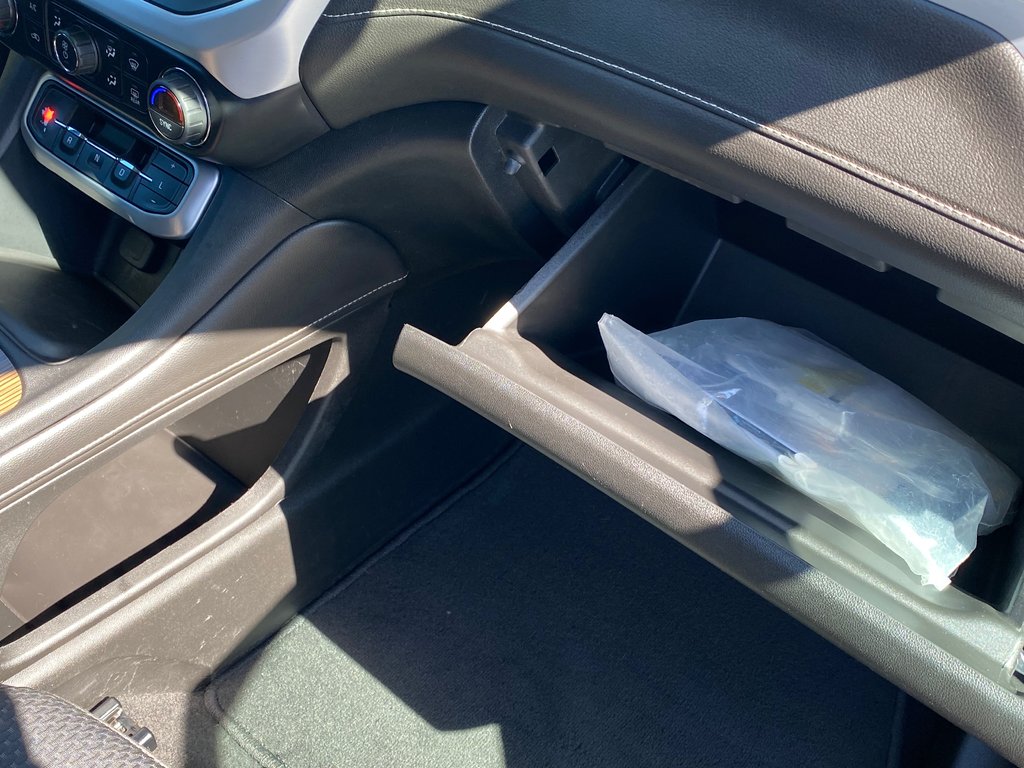 2020 GMC Acadia in Antigonish, Nova Scotia - 33 - w1024h768px