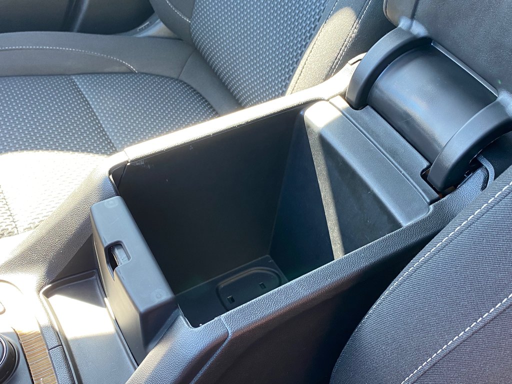 2020 GMC Acadia in Antigonish, Nova Scotia - 27 - w1024h768px