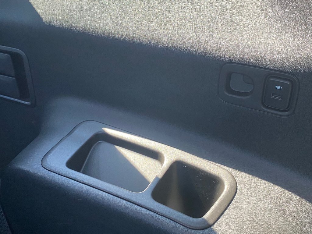2023 GMC Acadia SLT | SunRoof | Cam | HtdWheel | Warranty to 2027 in Saint John, New Brunswick - 43 - w1024h768px