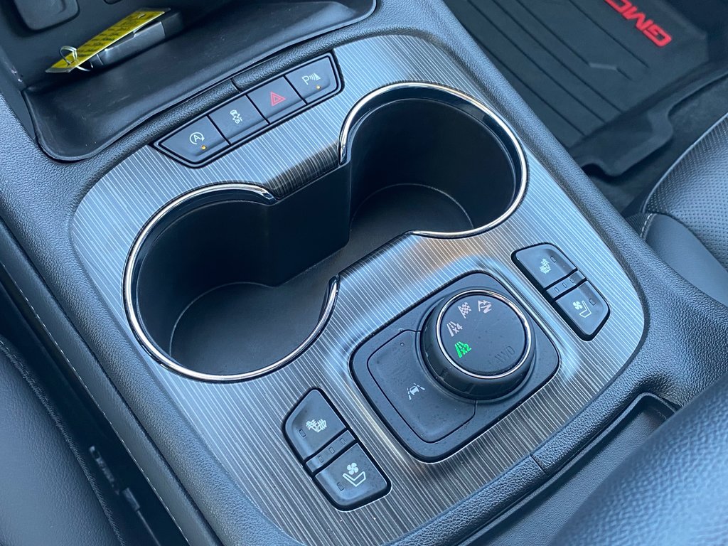 2023 GMC Acadia SLT | SunRoof | Cam | HtdWheel | Warranty to 2027 in Saint John, New Brunswick - 28 - w1024h768px