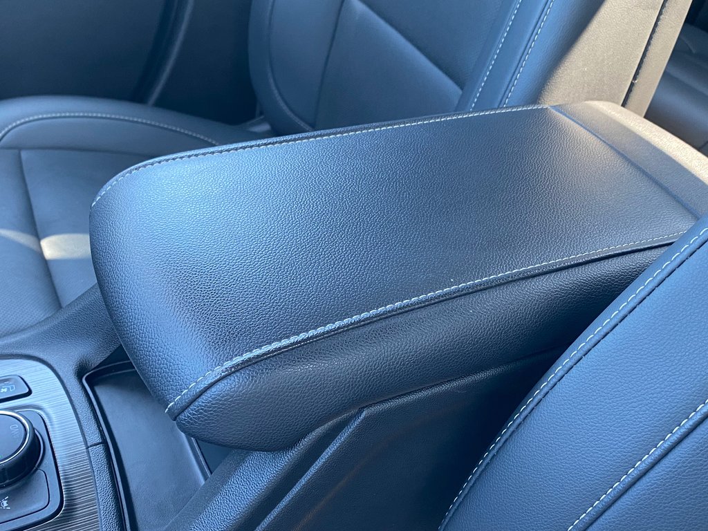 2023 GMC Acadia SLT | SunRoof | Cam | HtdWheel | Warranty to 2027 in Saint John, New Brunswick - 29 - w1024h768px