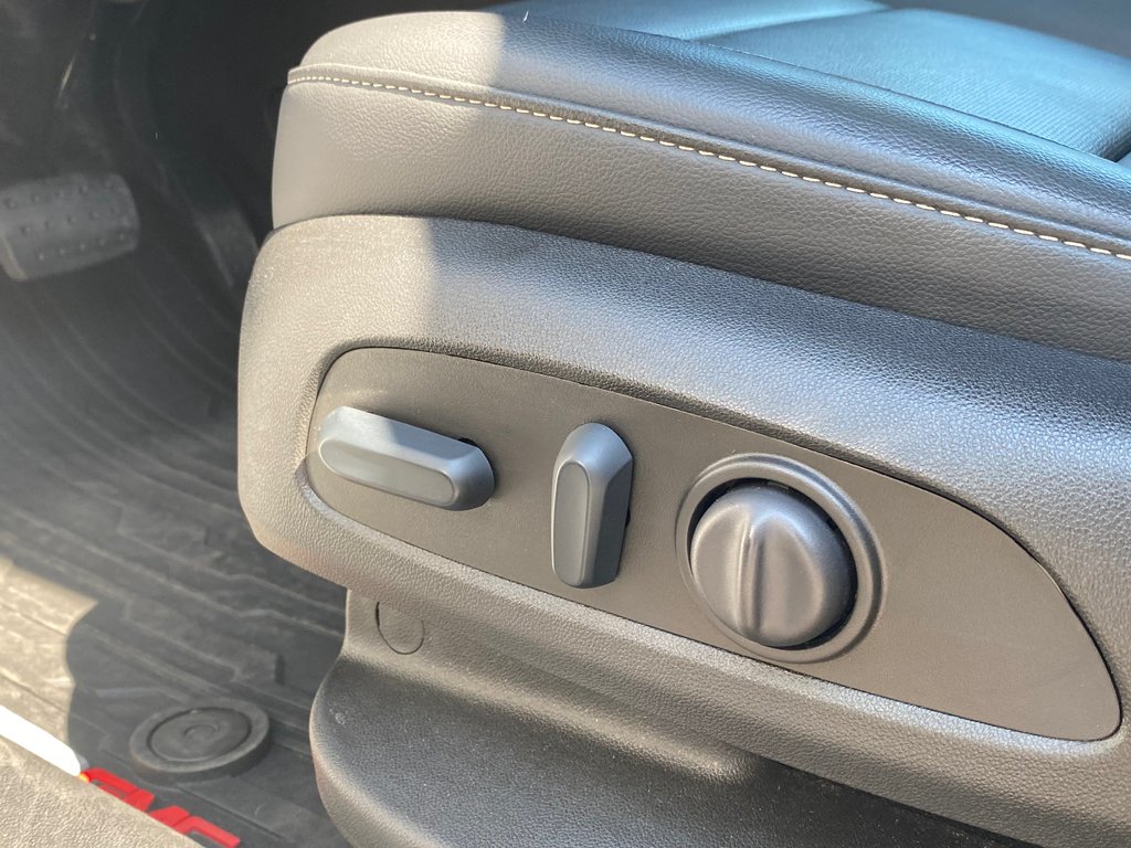 2023 GMC Acadia SLT | SunRoof | Cam | HtdWheel | Warranty to 2027 in Saint John, New Brunswick - 13 - w1024h768px