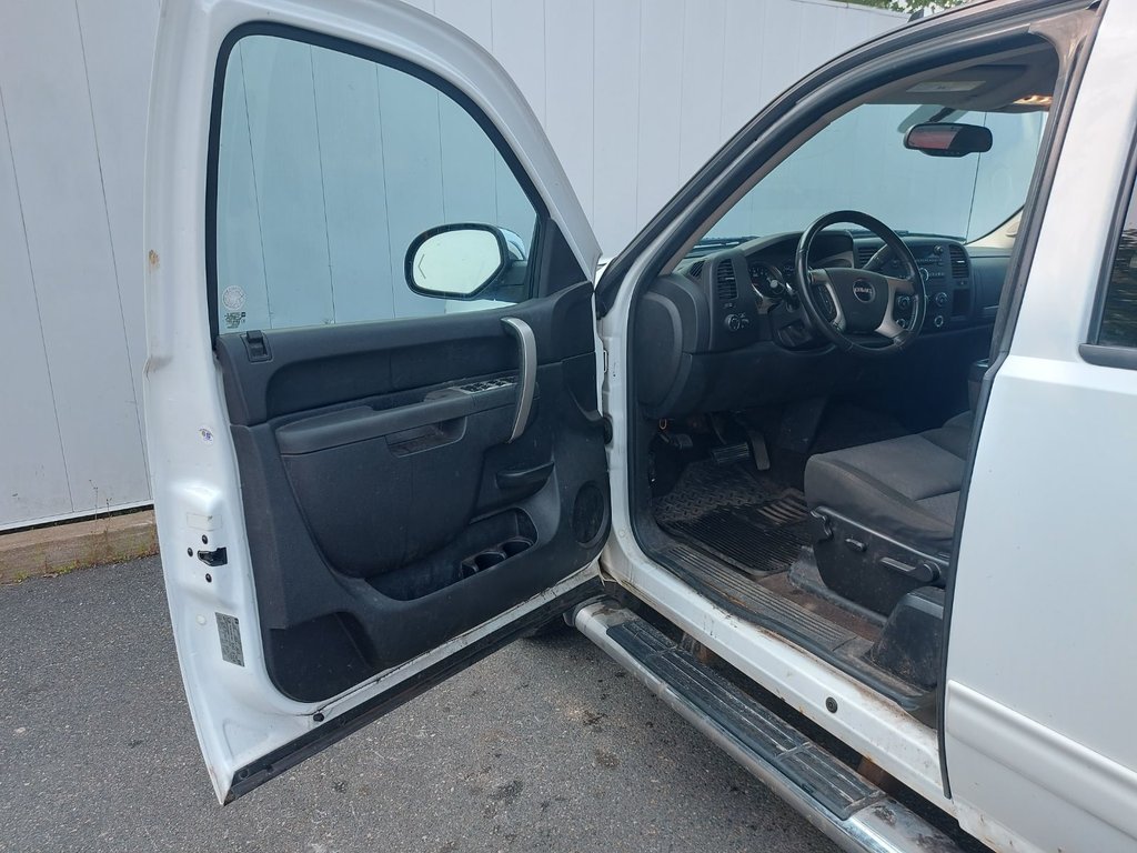 2011 GMC Sierra 1500 SLE | Ext Cab | 4X4 | Cruise | XM Radio | Tilt in Saint John, New Brunswick - 31 - w1024h768px