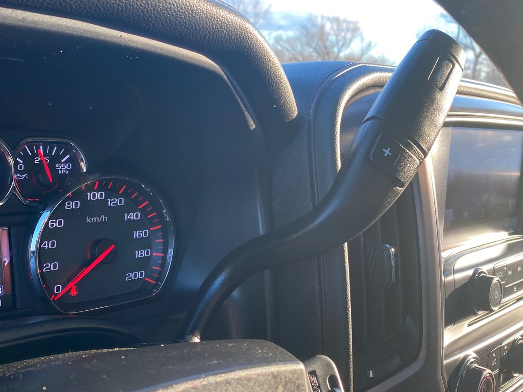 2016 GMC Sierra 1500 SLT | Leather | Cam | USB | XM | Bluetooth | Z-71 in Saint John, New Brunswick - 18 - w1024h768px