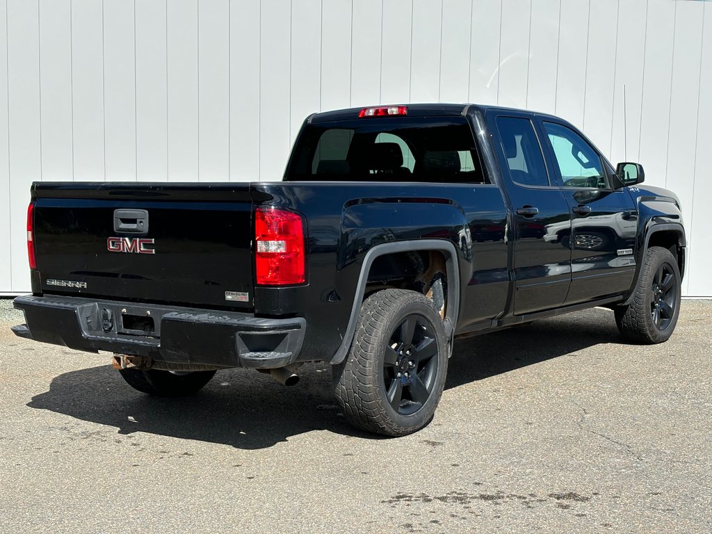 2018  Sierra 1500 Elevation | Cam | USB | 20s | Bluetooth | Keyless in Saint John, New Brunswick - 7 - w1024h768px