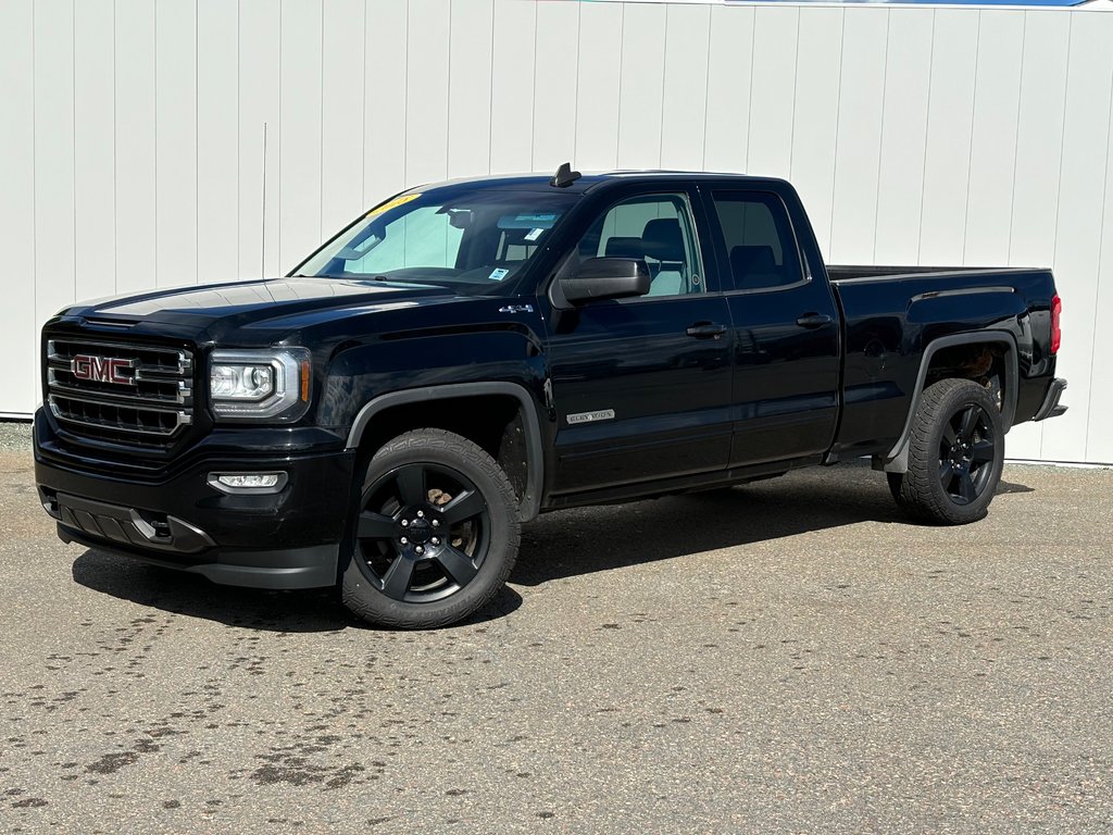 2018  Sierra 1500 Elevation | Cam | USB | 20s | Bluetooth | Keyless in Saint John, New Brunswick - 3 - w1024h768px