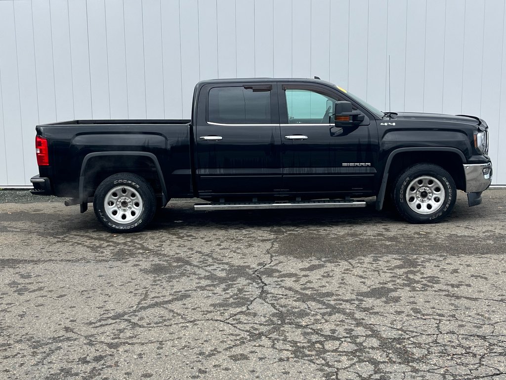 2018  Sierra 1500 SLE | Cam | USB | HtdSeats | Bluetooth | Keyless in Saint John, New Brunswick - 8 - w1024h768px