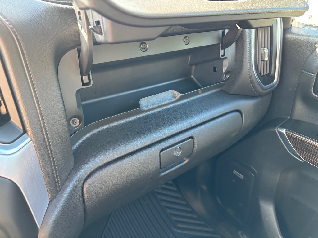 2019  Sierra 1500 Elevation | Cam | USB | XM | HtdSeats | OffRoadPkg in Saint John, New Brunswick - 31 - w1024h768px