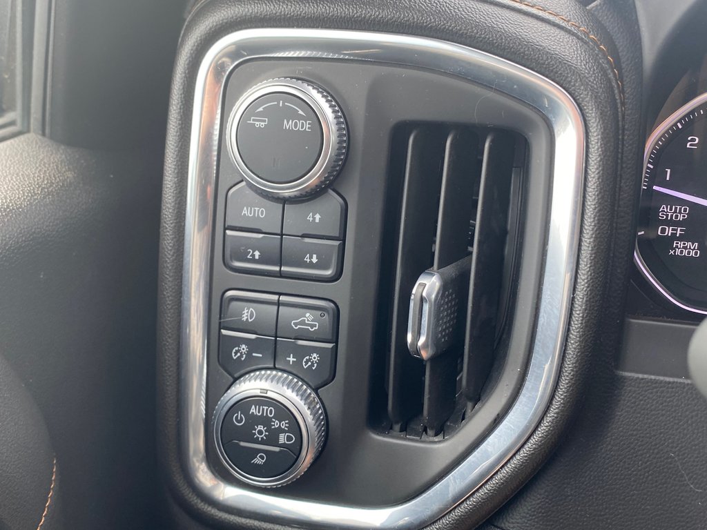 2020  Sierra 1500 AT4 | Cam | USB | HtdSeats | Bluetooth | Keyless in Saint John, New Brunswick - 17 - w1024h768px