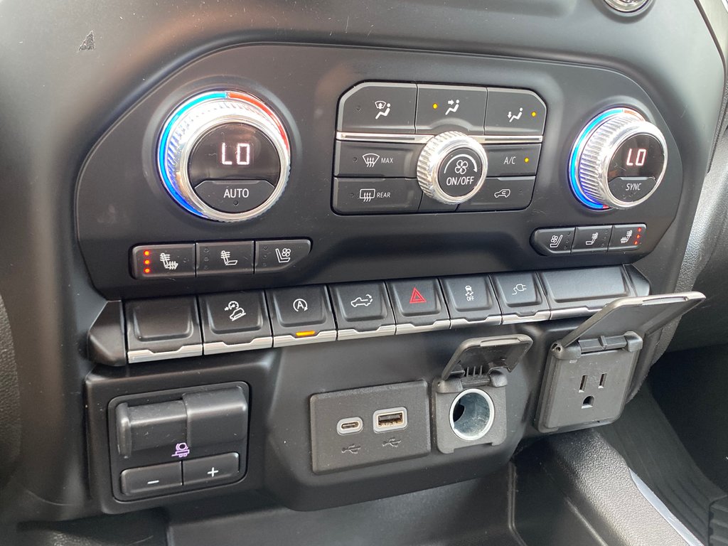 2020  Sierra 1500 AT4 | Cam | USB | HtdSeats | Bluetooth | Keyless in Saint John, New Brunswick - 27 - w1024h768px