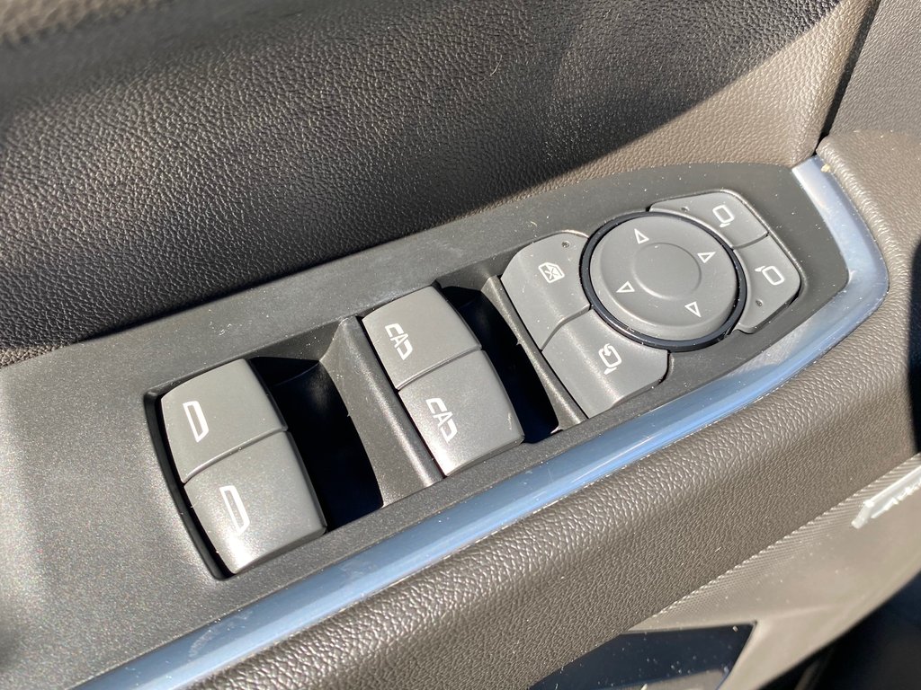 2022 GMC Sierra 1500 SLT | HDCam | USB | HtdWheel | Warranty to 2027 in Saint John, New Brunswick - 15 - w1024h768px