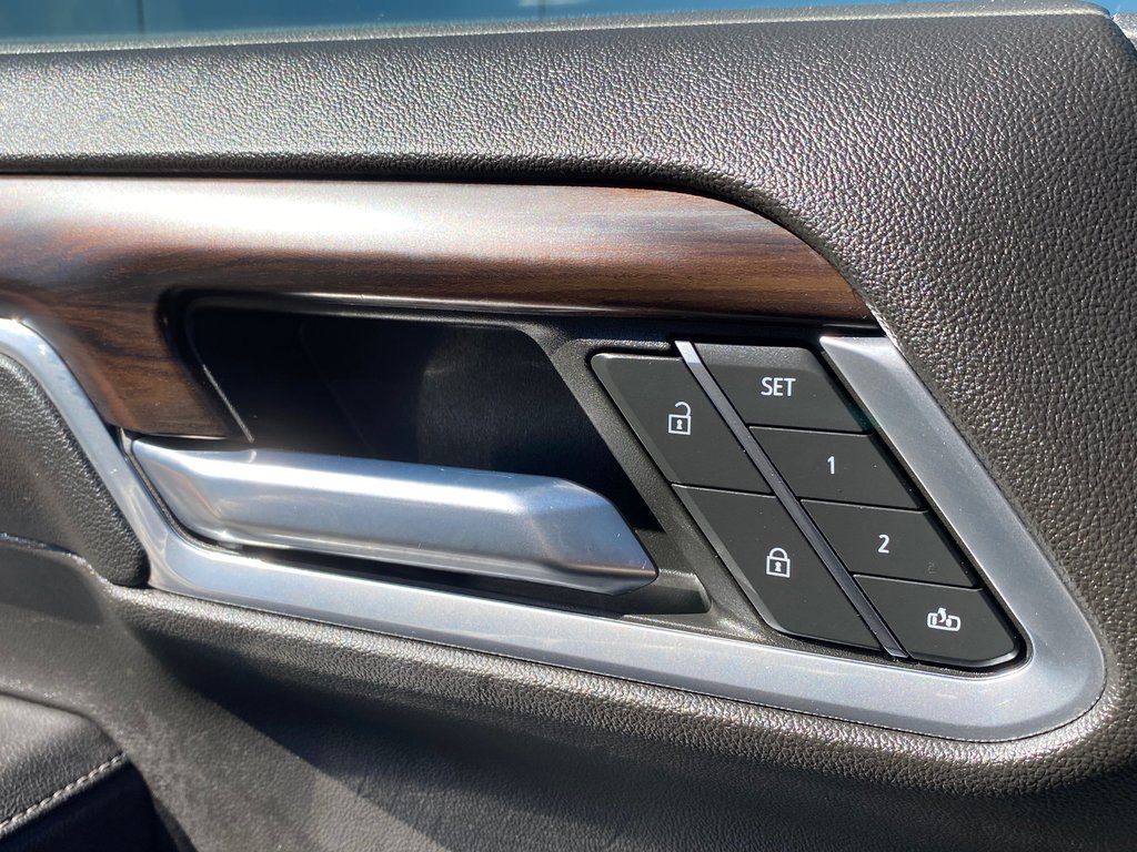 2022 GMC Sierra 1500 SLT | HDCam | USB | HtdWheel | Warranty to 2027 in Saint John, New Brunswick - 14 - w1024h768px