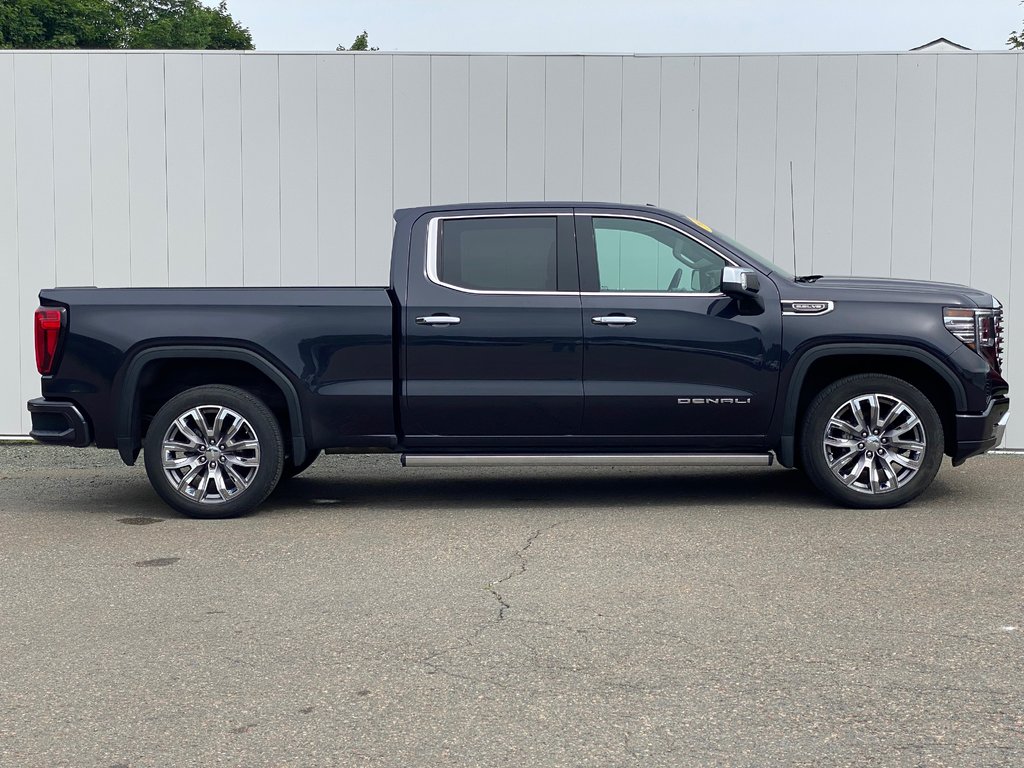 2023 GMC Sierra 1500 DENALI | SunRoof | Cam | USB | Warranty to 2028 in Saint John, New Brunswick - 8 - w1024h768px