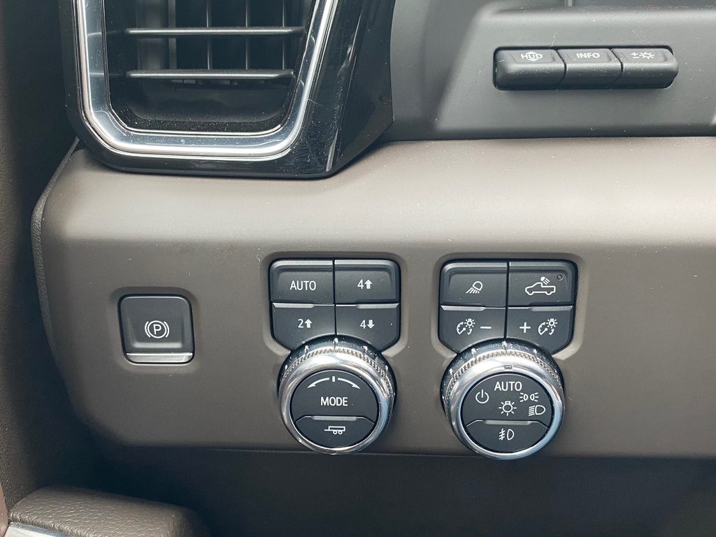 2023 GMC Sierra 1500 DENALI | SunRoof | Cam | USB | Warranty to 2028 in Saint John, New Brunswick - 16 - w1024h768px