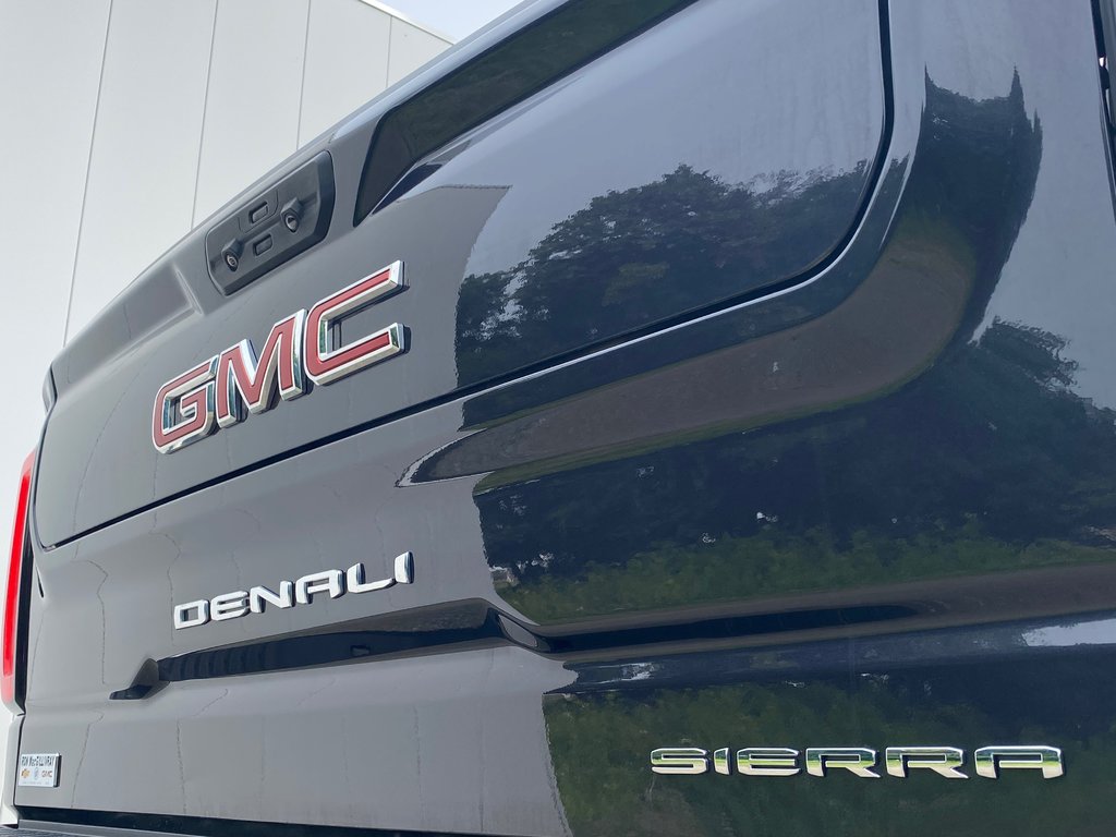 2023 GMC Sierra 1500 DENALI | SunRoof | Cam | USB | Warranty to 2028 in Saint John, New Brunswick - 48 - w1024h768px