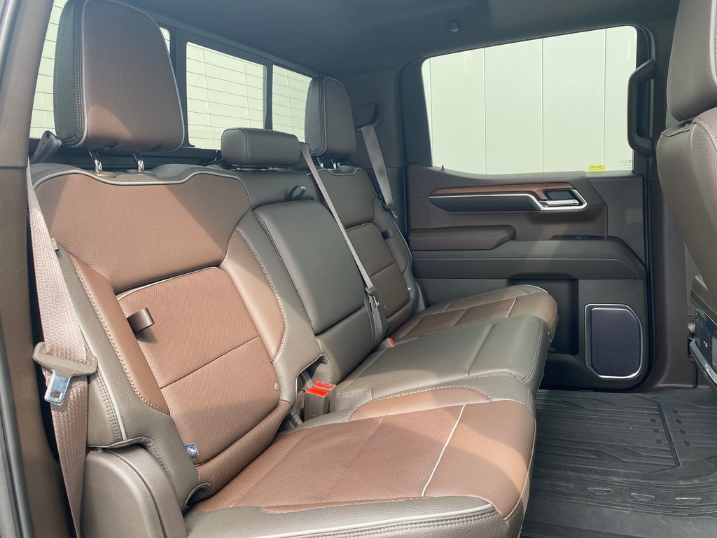 2023 GMC Sierra 1500 DENALI | SunRoof | Cam | USB | Warranty to 2028 in Saint John, New Brunswick - 37 - w1024h768px