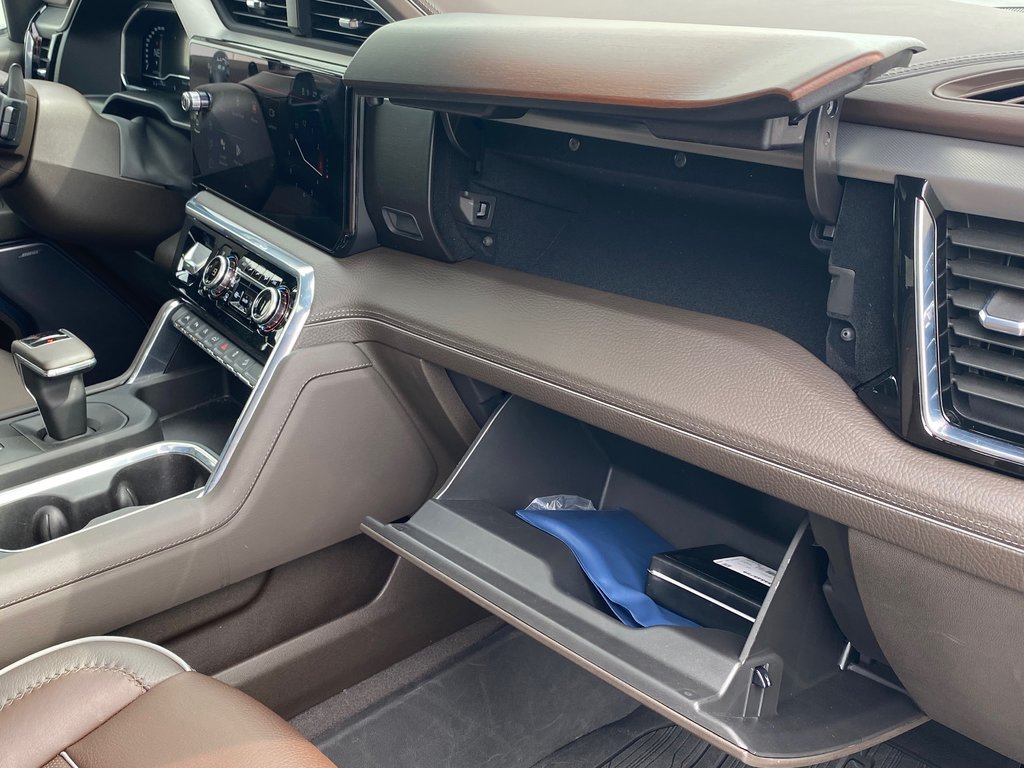 2023 GMC Sierra 1500 DENALI | SunRoof | Cam | USB | Warranty to 2028 in Saint John, New Brunswick - 35 - w1024h768px