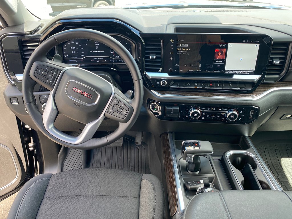 GMC Sierra 1500 Elevation | Cam | USB | HtdWheel | Warranty to2028 2023 à Saint John, Nouveau-Brunswick - 12 - w1024h768px