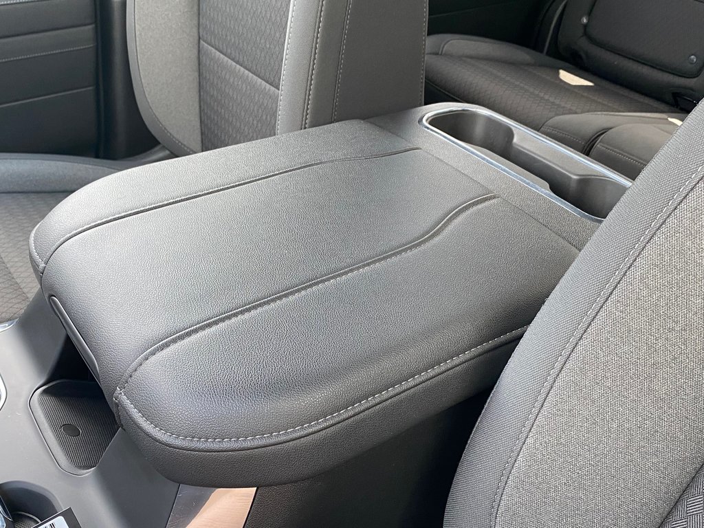 GMC Sierra 1500 Elevation | Cam | USB | HtdWheel | Warranty to2028 2023 à Saint John, Nouveau-Brunswick - 25 - w1024h768px